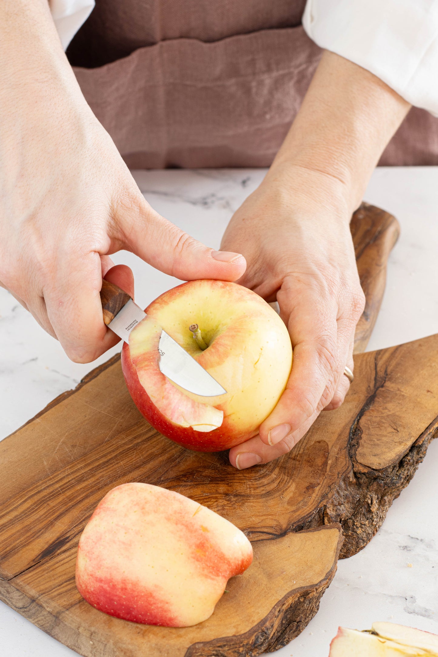 Coltello spelucchino con lama dritta