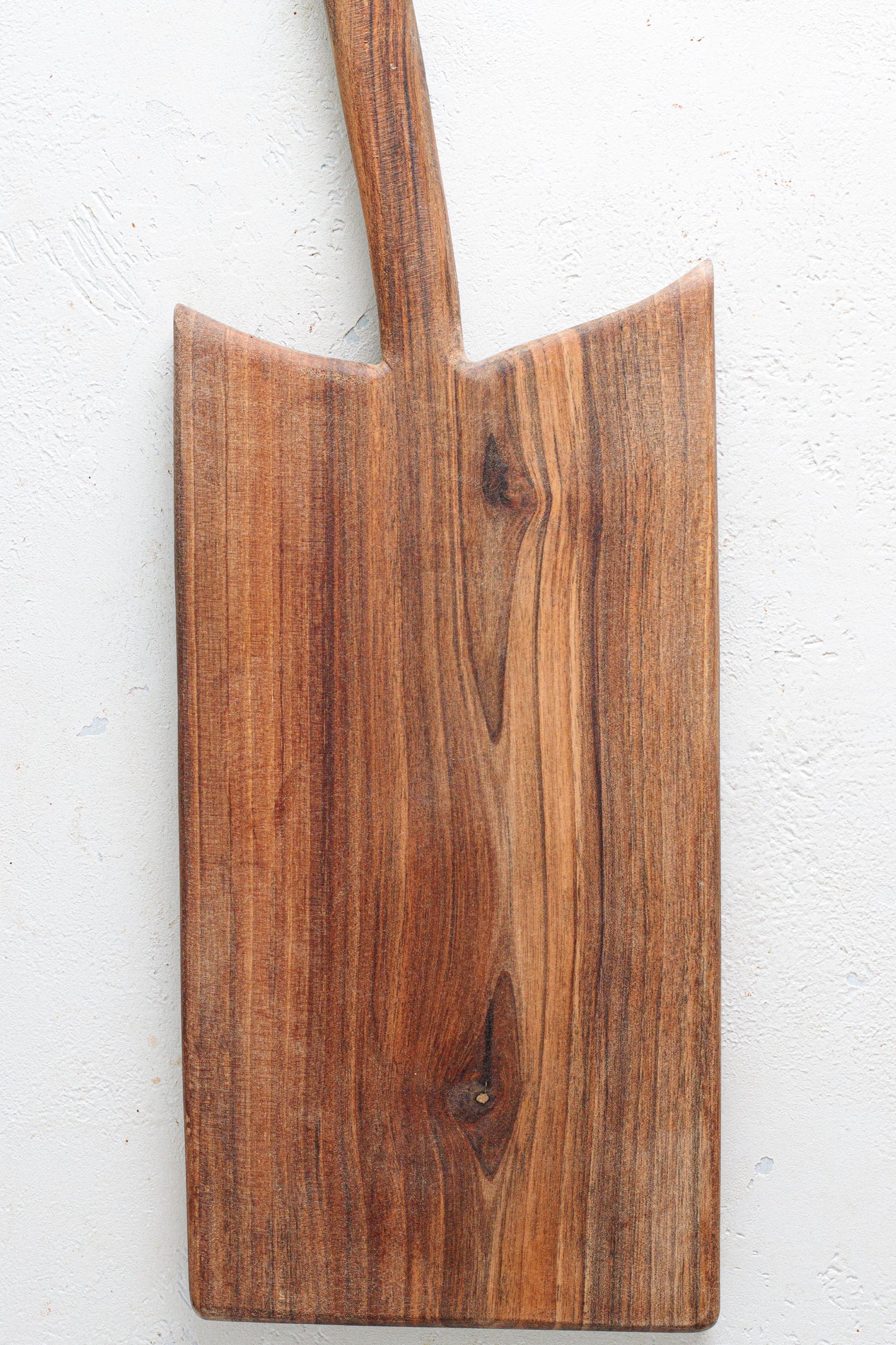 Tagliere in legno di noce Eos
