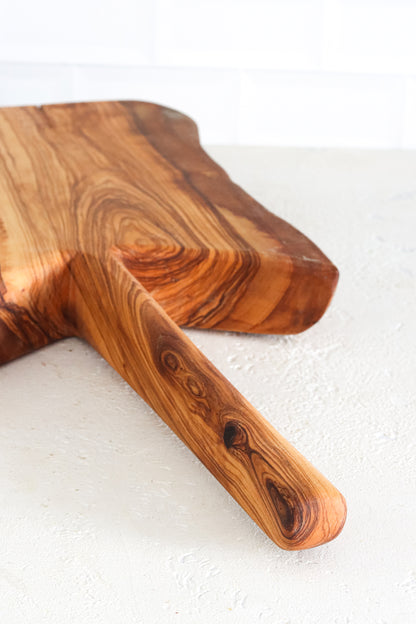 Tagliere in legno di ulivo Maia