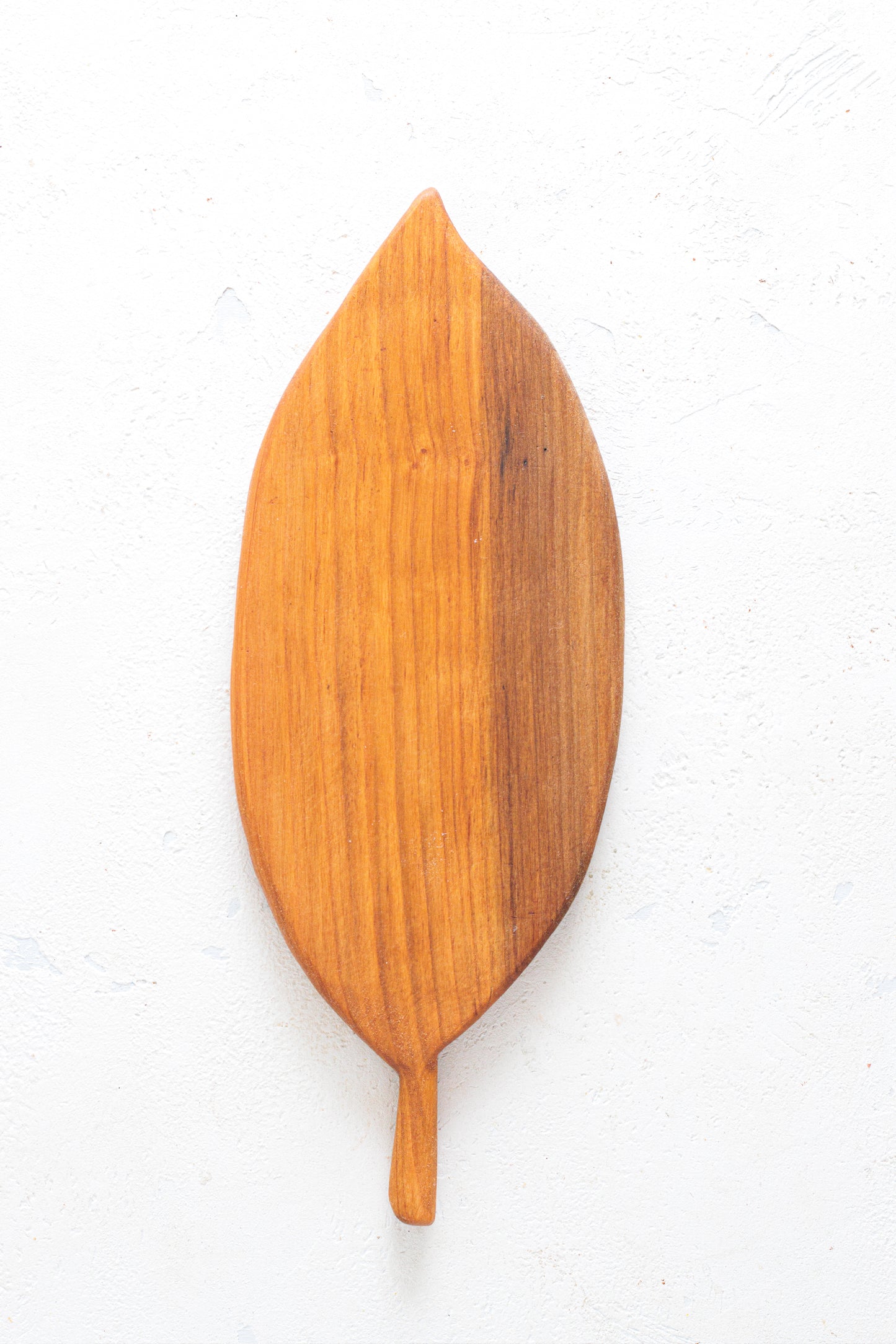 Tagliere a foglia in legno di ciliegio - Fruscio