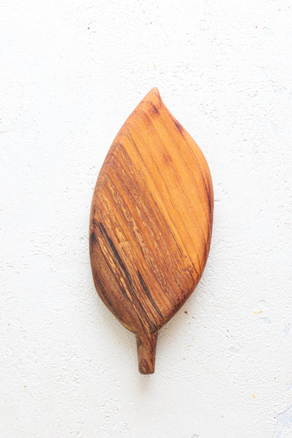 Tagliere a foglia in legno di ciliegio - Lieve