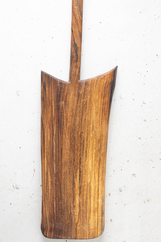 Tagliere in legno di noce Clio